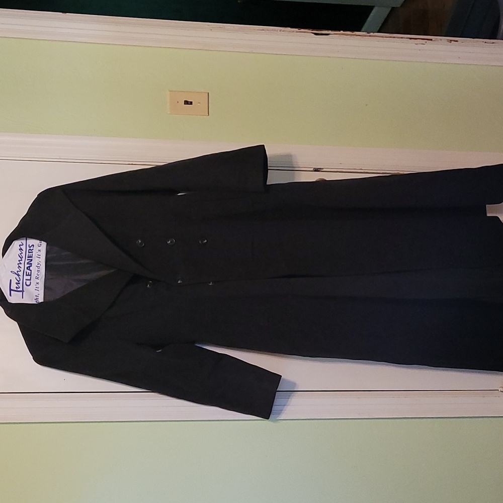 Size 6 Venus Long Button Front Trench Coat